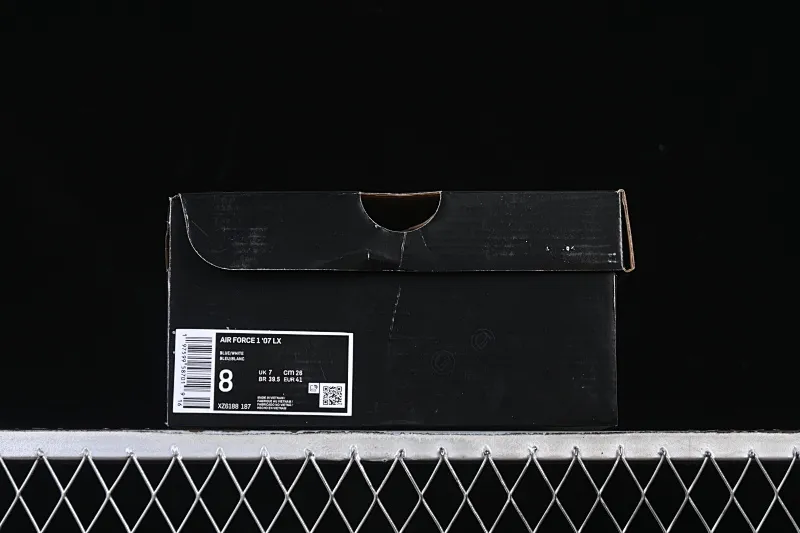 All categories Nk Air Force 1 Air Force series Nk Air Force 1 Low Air Force low top Nike Air Force 1'07 Low Supreme joint gray hook blue pig eight Air Force 1 low top casual sneakers XZ6188-187